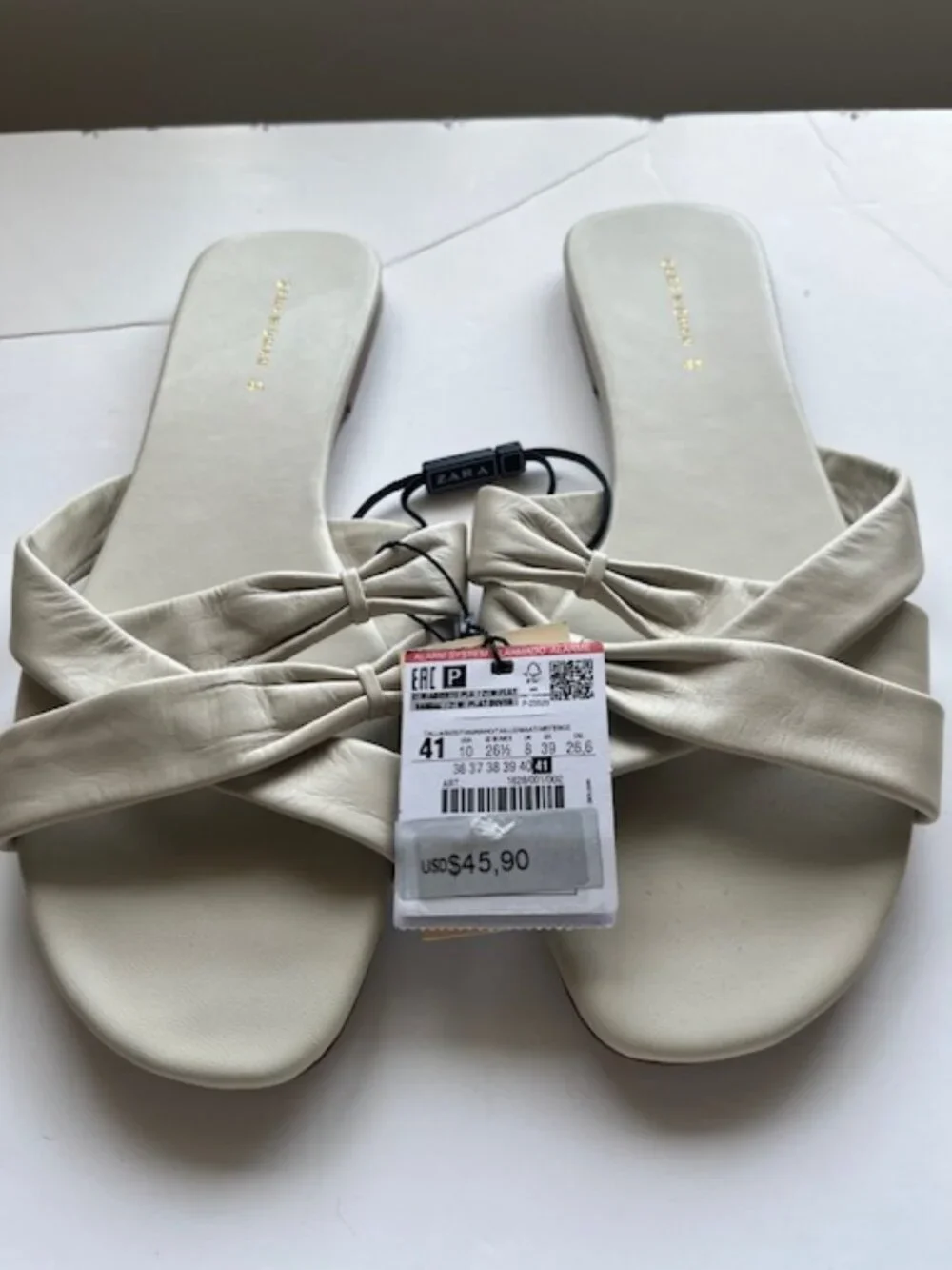 Zara bone color leather flat sandal. - Picture 2 of 5